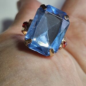 **Last Chance!! Final Sale** Gold Tone Large Blue Rhinestone Ring Red Clear